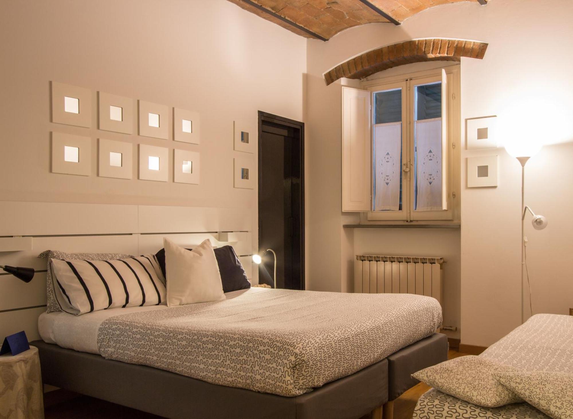 La Stazione Per Dormire Guest House サン・ピエーロ・ア・シエーヴェ エクステリア 写真