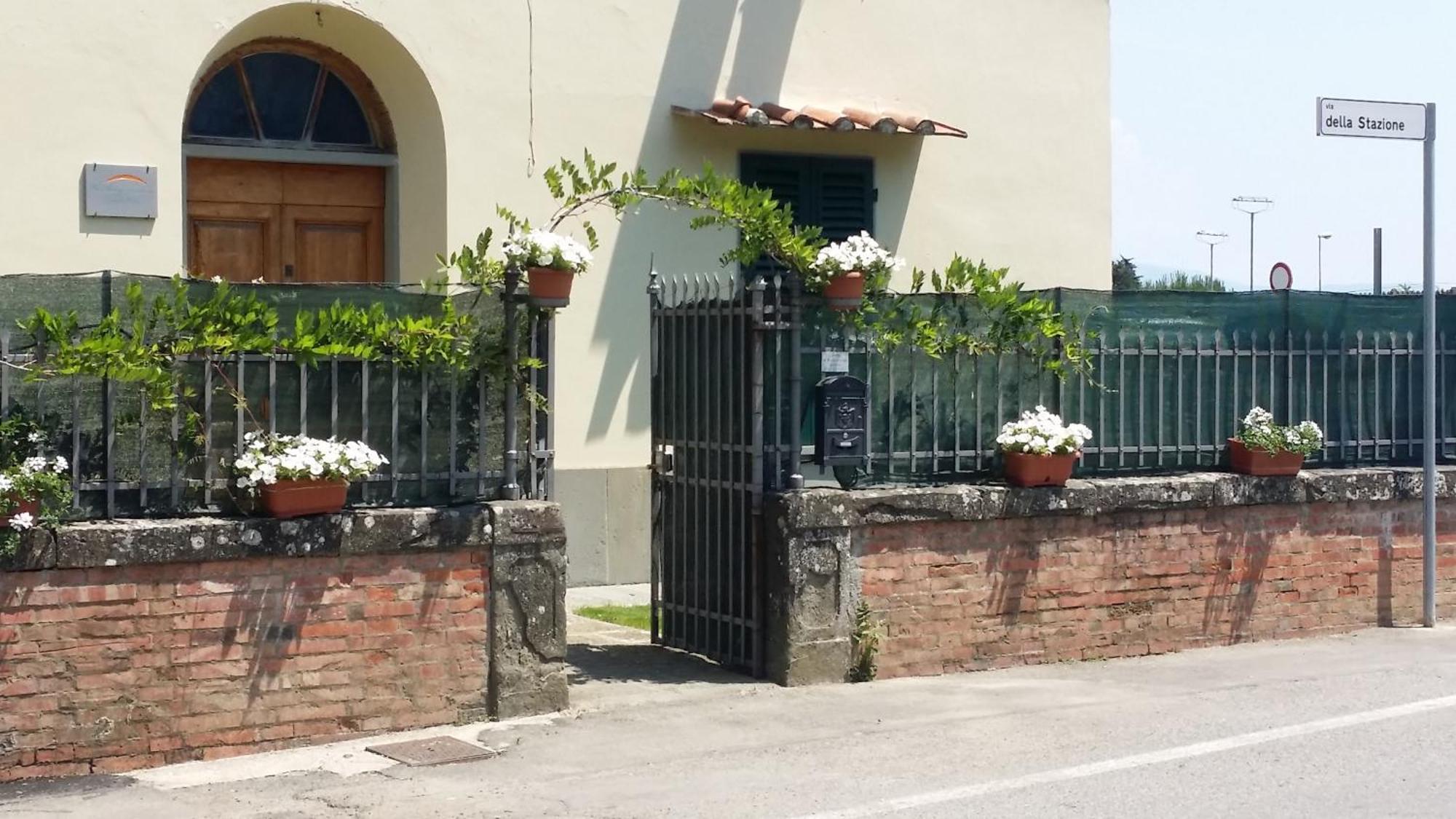 La Stazione Per Dormire Guest House サン・ピエーロ・ア・シエーヴェ 部屋 写真